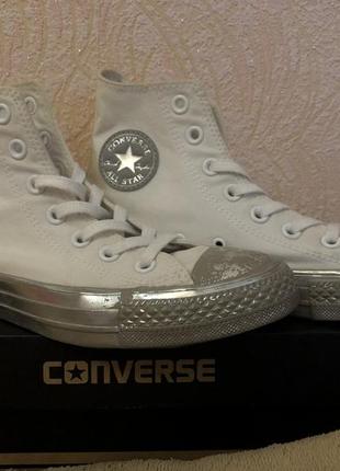 Оригінальні кеди converse