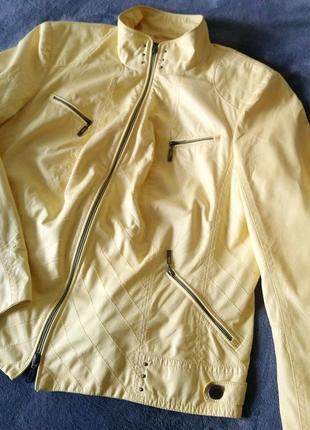 Куртка жёлтая, m/l10 фото