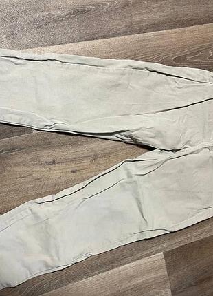 Брюки светлые