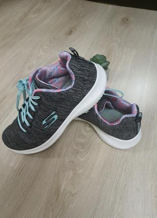 Кроссовки skechers 35 размер
