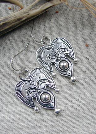Этнические серебристые серьги сережки в винтажном стиле бохо цвет серебро2 фото