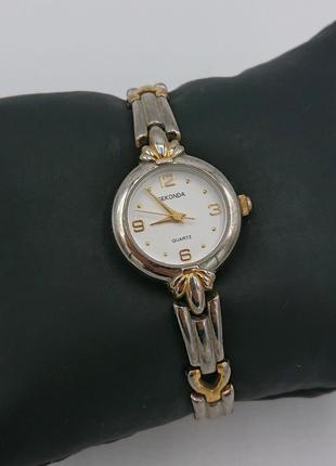 Красивые нежные винтажные женские часы sekonda Англия