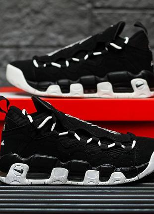 Кроссовки, которые выделяют nike air more uptempo большие буки массивные надписи черные с белым