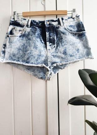Крутые шорты от topshop, размер l
