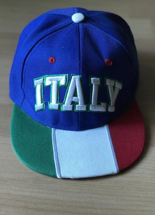 Кепка реперка italy