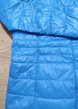 Утепленная женская курточка charles vöegele m
состояние отличное 
утеплитель polydown ( polyester)5 фото