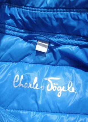Утепленная женская курточка charles vöegele m
состояние отличное 
утеплитель polydown ( polyester)3 фото