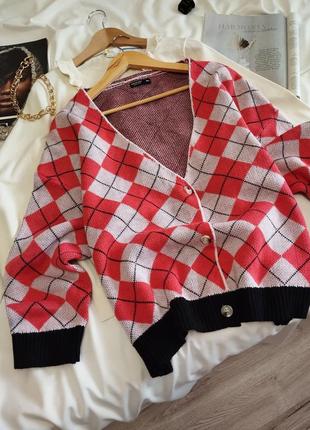 Кардиган в ромбы shein