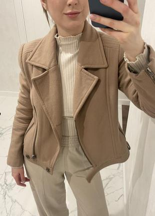 Укороченное пальто - косуха цвета кемэл1 фото