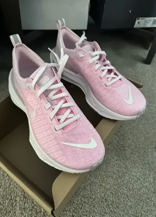 Кросівки nike zoomx invincible 3 low pink