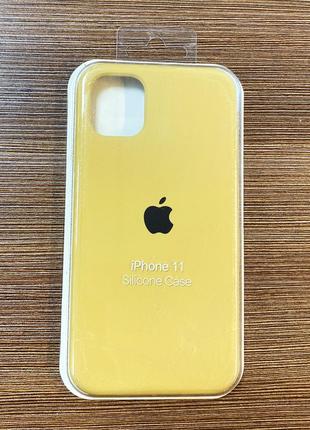 Оригинальный чехол silicone case на iphone 11 желтого цвета