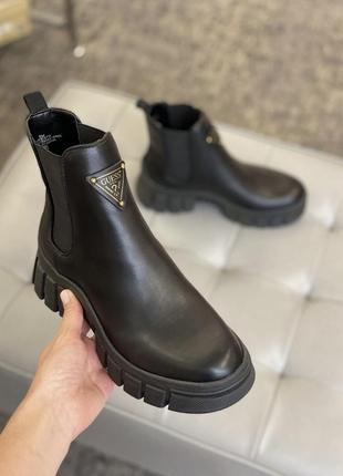 Жіночі черевики-челсі ботінки чорні оригінал guess гесс