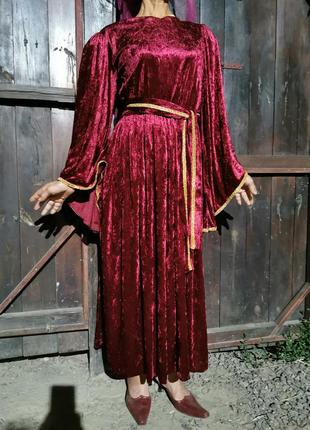 Платье бархатное в этно восточном стиле расклешенные рукава длинное с вуалью5 фото