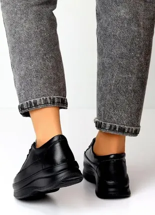 Черные кроссовки, кеды из натуральной кожи на платформе в наличии8 фото