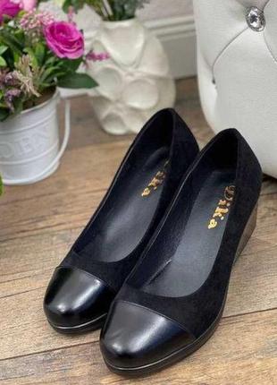 Жіночі чорні туфлі 40, 41 (устілка 26 см)