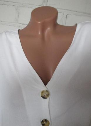 Рубашка/блуза белая свободная вискозная с роговыми пуговицами/s-m3 фото