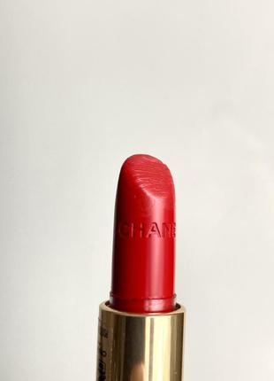 Помада с увлажняющим эффектом chanel rouge coco. 466 carmen. тестер3 фото