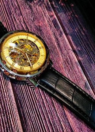 Стильные часы с кожаным ремешком - winner simple с автозаводом ii8 фото