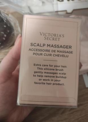 Масажна щітка victoria`s secret scalp massager3 фото