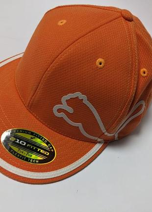 Фирменная спортивная бейболка puma cobra premium fitted cap