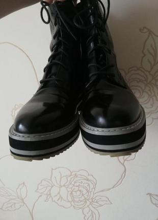 Женские натуральеые демисезонные ботинки от welfare6 фото