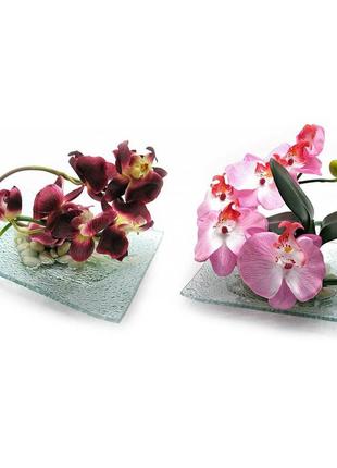 Цветок орхидеи на стеклянной подставке (20х15см)