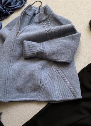 Тепла вовняна кофта, кардиган, светр, на блискавці, з кишенями, блакитна, шерсть,5 фото