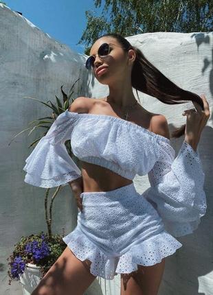 Летний костюм топ и шорты