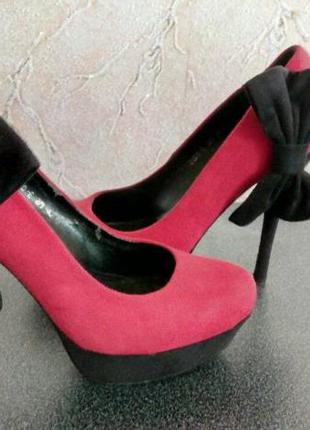 Туфли красные, стильные2 фото
