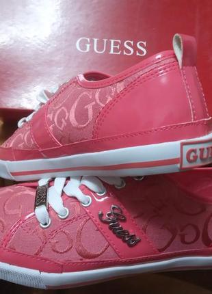 Стильные кеды бренда guess3 фото