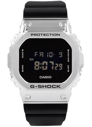 Мужские часы casio g-shock gm-5600-1er, серебрянный с черным2 фото