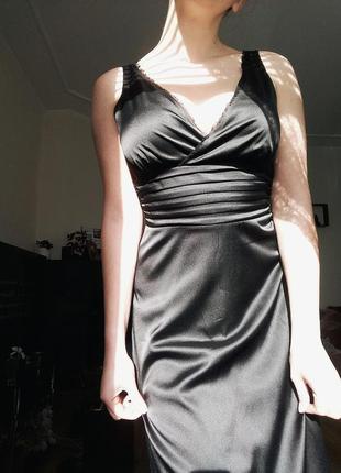 Атласное черное платье бренда esprit2 фото