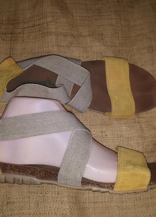 Natuva найзручніші босоніжки на пробці