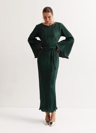 Вечернее платье макси зеленого цвета &lt;unk&gt; 774872 фото