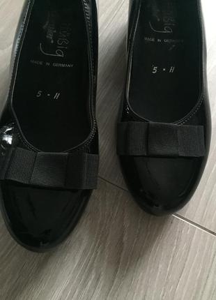 Шкіряні італійські туфлі clarks