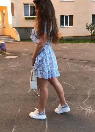 Сукню