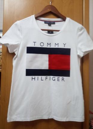 Стильная футболка tommy hilfiger