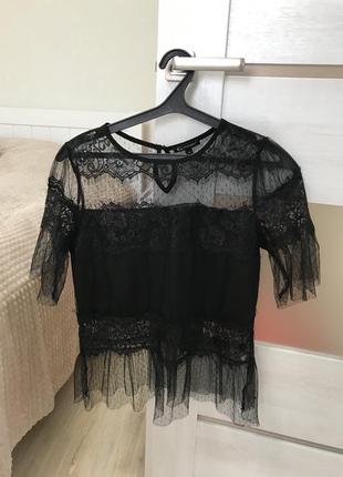 Нарядна блузка