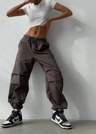 Женские брюки карго из плащевки серые штаны весенние осенние5 фото