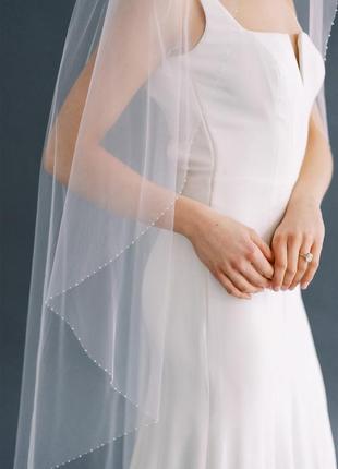 Свадебная фата с бисерной каймой.