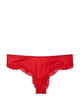 Трусики smooth cutout back thong panty lipstick