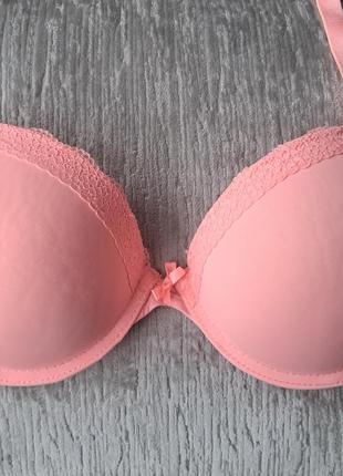 Бюстгалтер пуш-ап