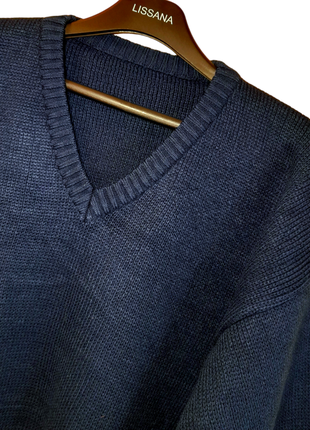 Новый мужской свитер с v-образным вырезом3 фото