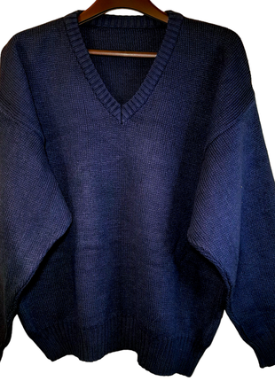 Новый мужской свитер с v-образным вырезом6 фото