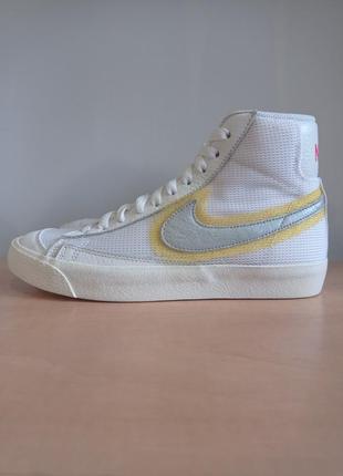 Кроссовки nike 38,5р.2 фото