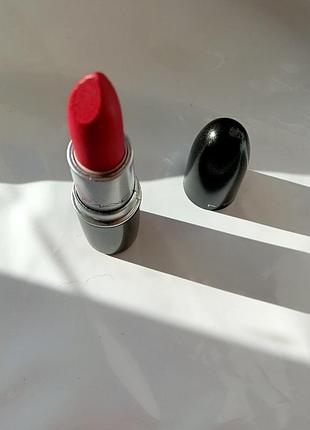 Помада mac lipstick 09 обмен
