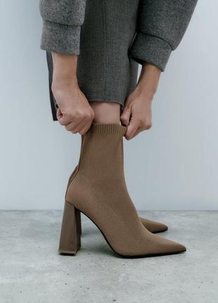 Текстильные ботинки на каблуке женская обувь zara