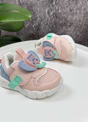 Кроссовки розовые слоник