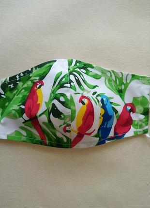 Маска с попугаями,женская маска с листьями ,защитная маска с ткани1 фото