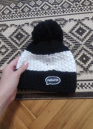 Теплая шапка